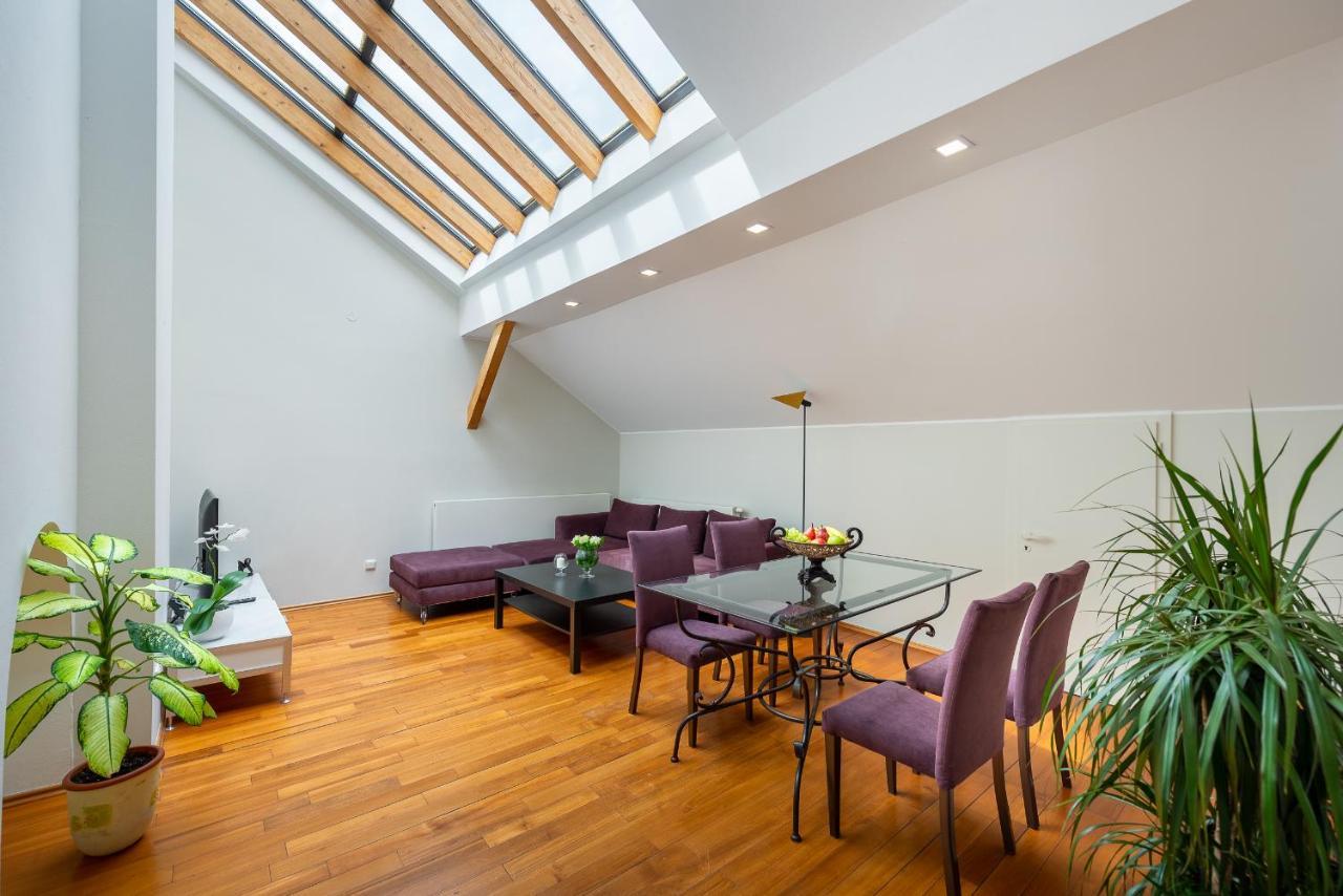 Maisonette,992837602:JPEG